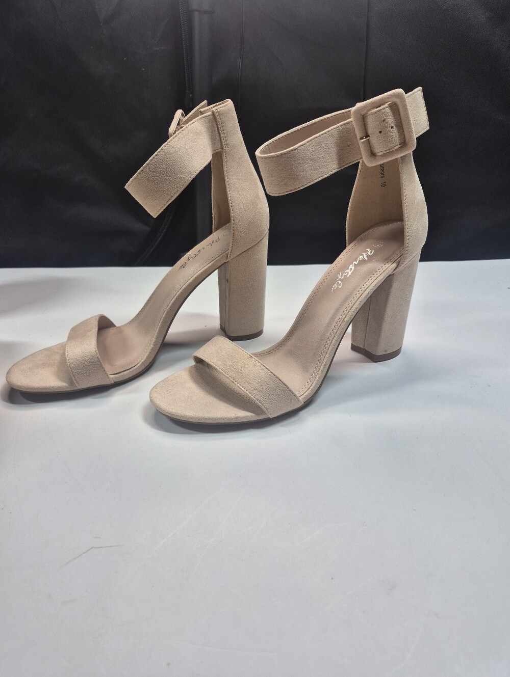 Her Style HEELS